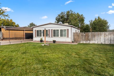 Tiny photo for 823 S 800 W, Richfield, UT 84701 (MLS # 2151585)