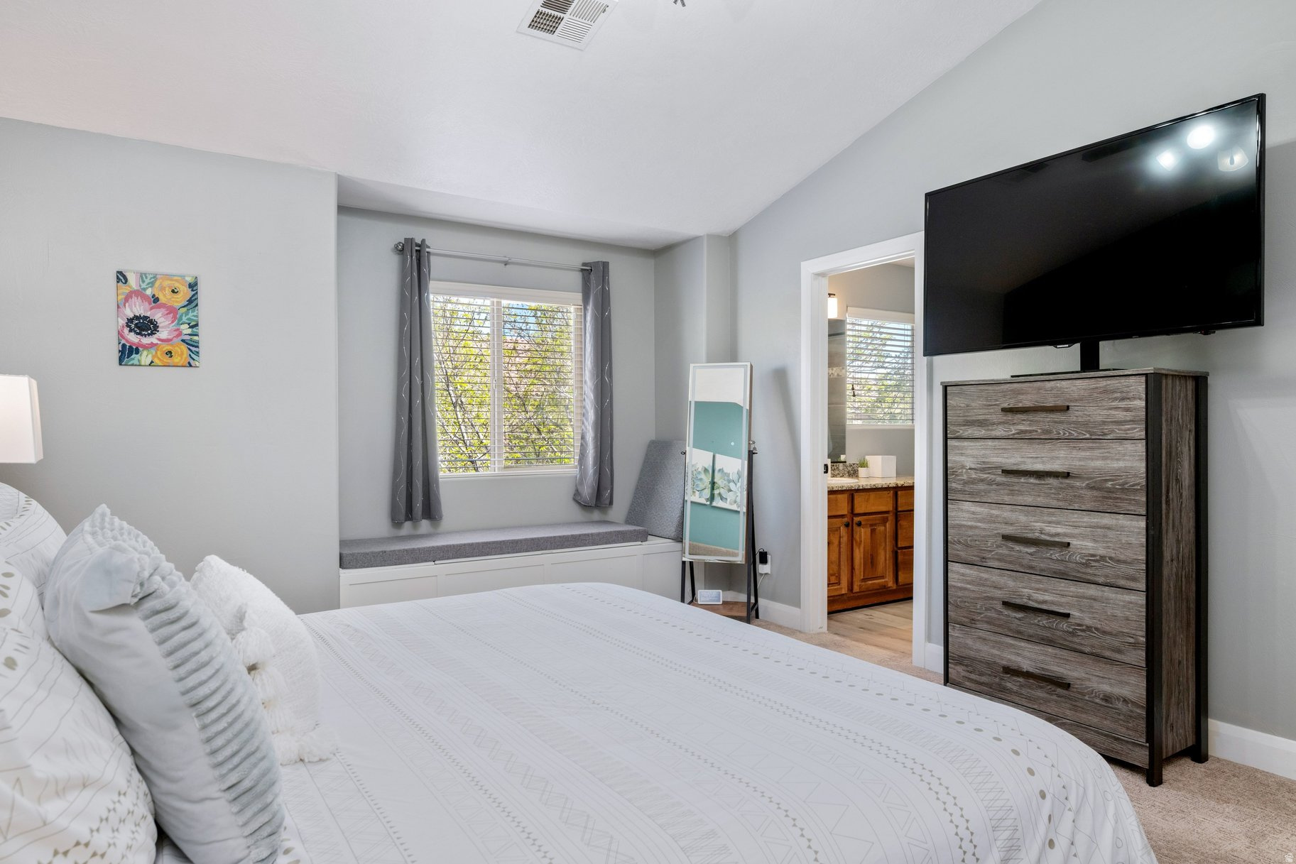 BRISTOL PARK TOWNHOMES PH 2 - Residential