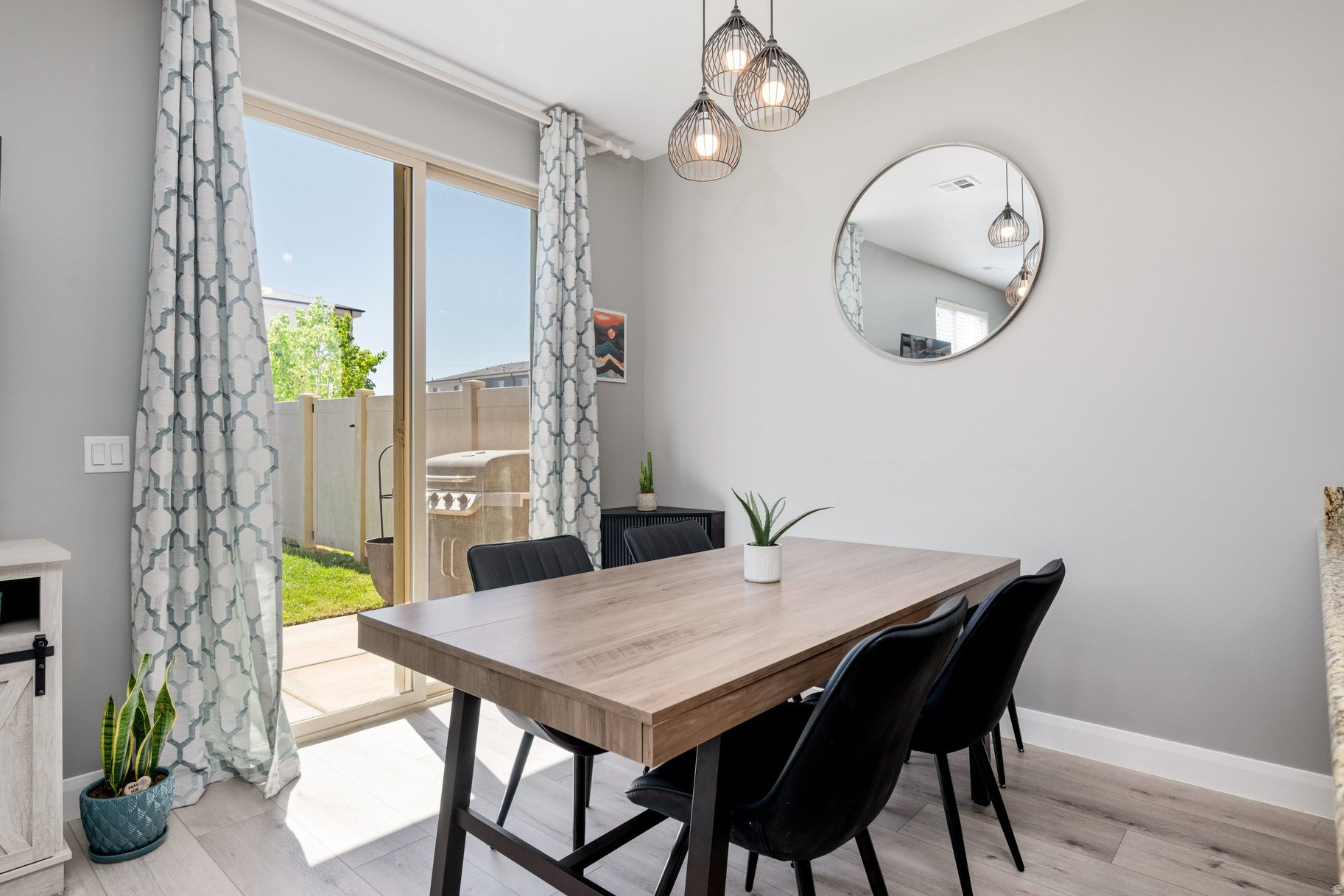 BRISTOL PARK TOWNHOMES PH 2 - Residential