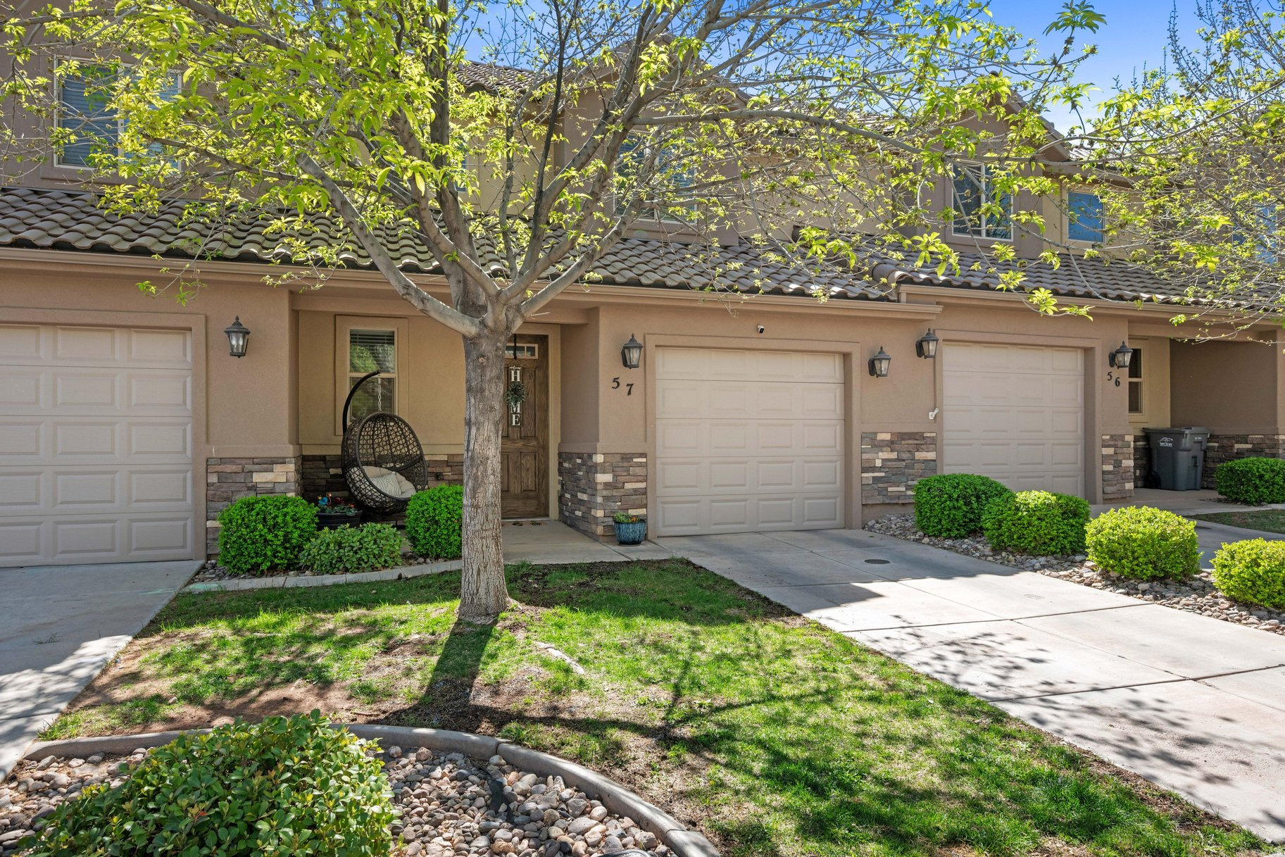 BRISTOL PARK TOWNHOMES PH 2 - Residential