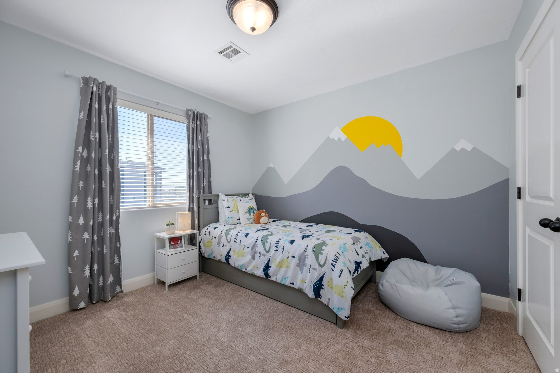 BRISTOL PARK TOWNHOMES PH 2 - Residential