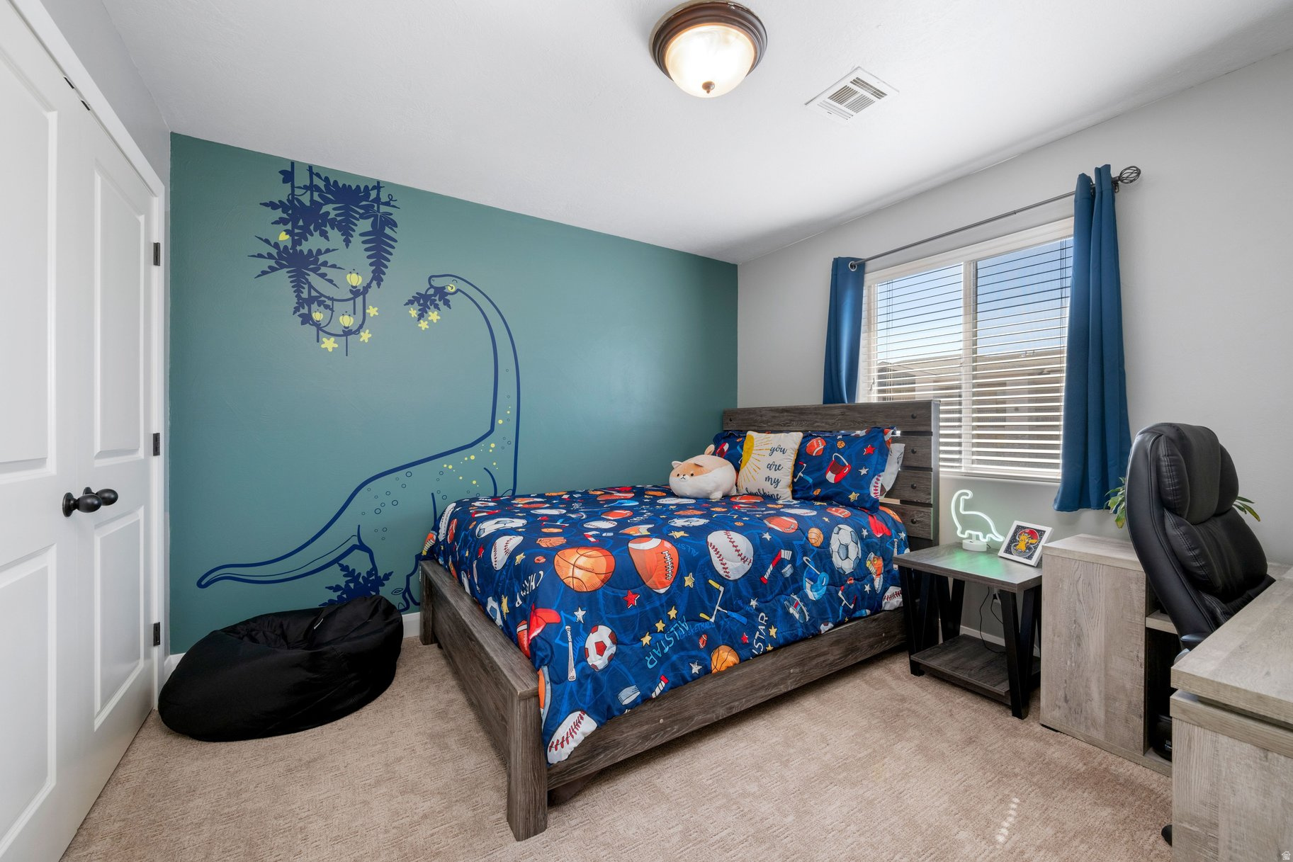 BRISTOL PARK TOWNHOMES PH 2 - Residential