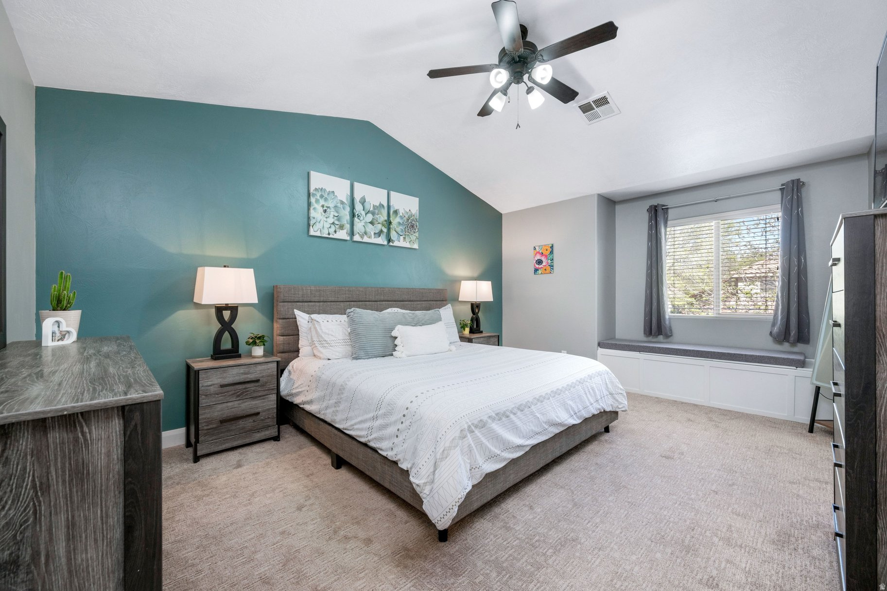 BRISTOL PARK TOWNHOMES PH 2 - Residential