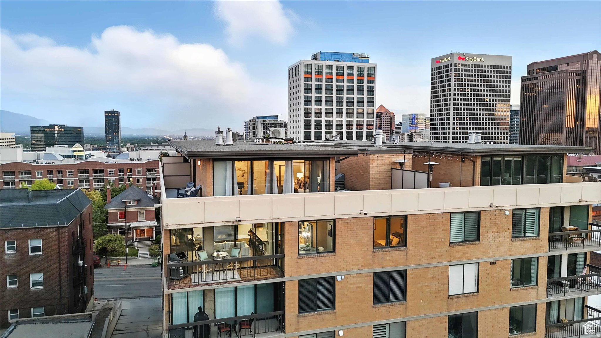 CITYCREST CONDM - Residential