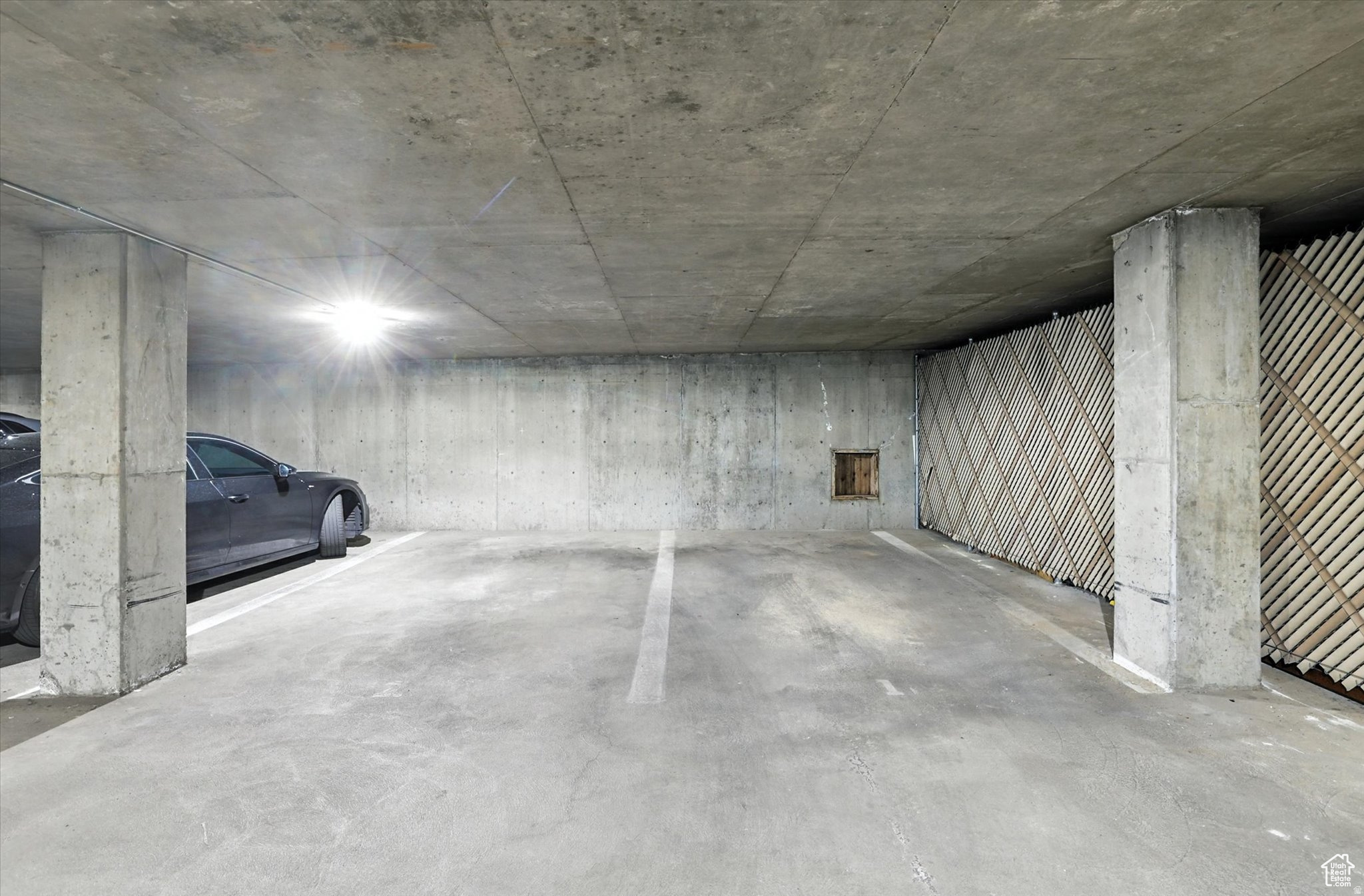 CITYCREST CONDM - Residential