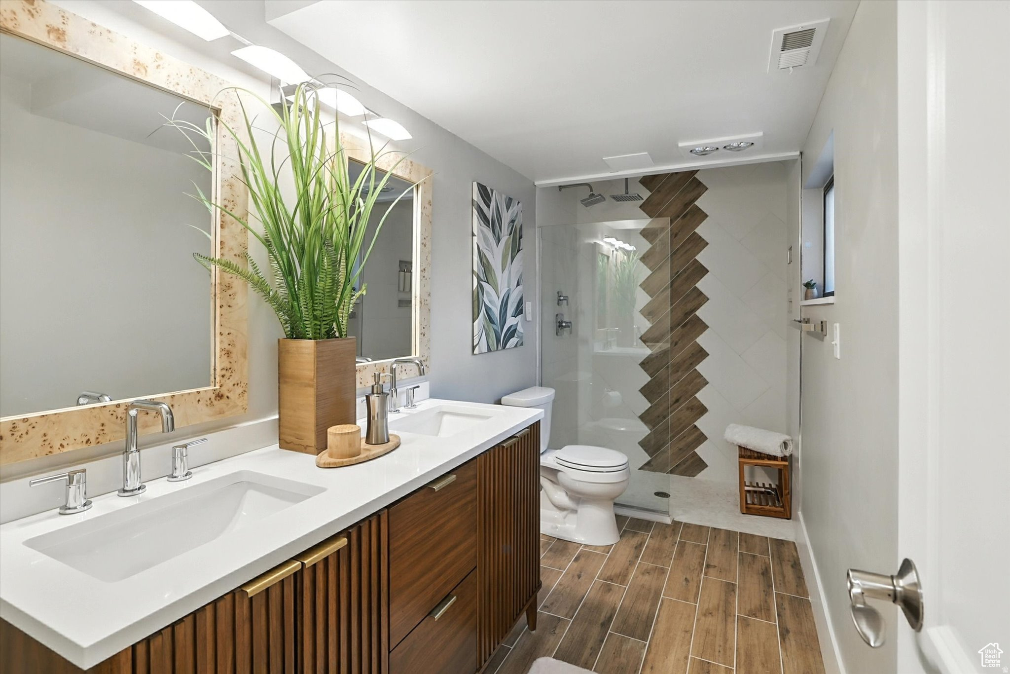 CITYCREST CONDM - Residential