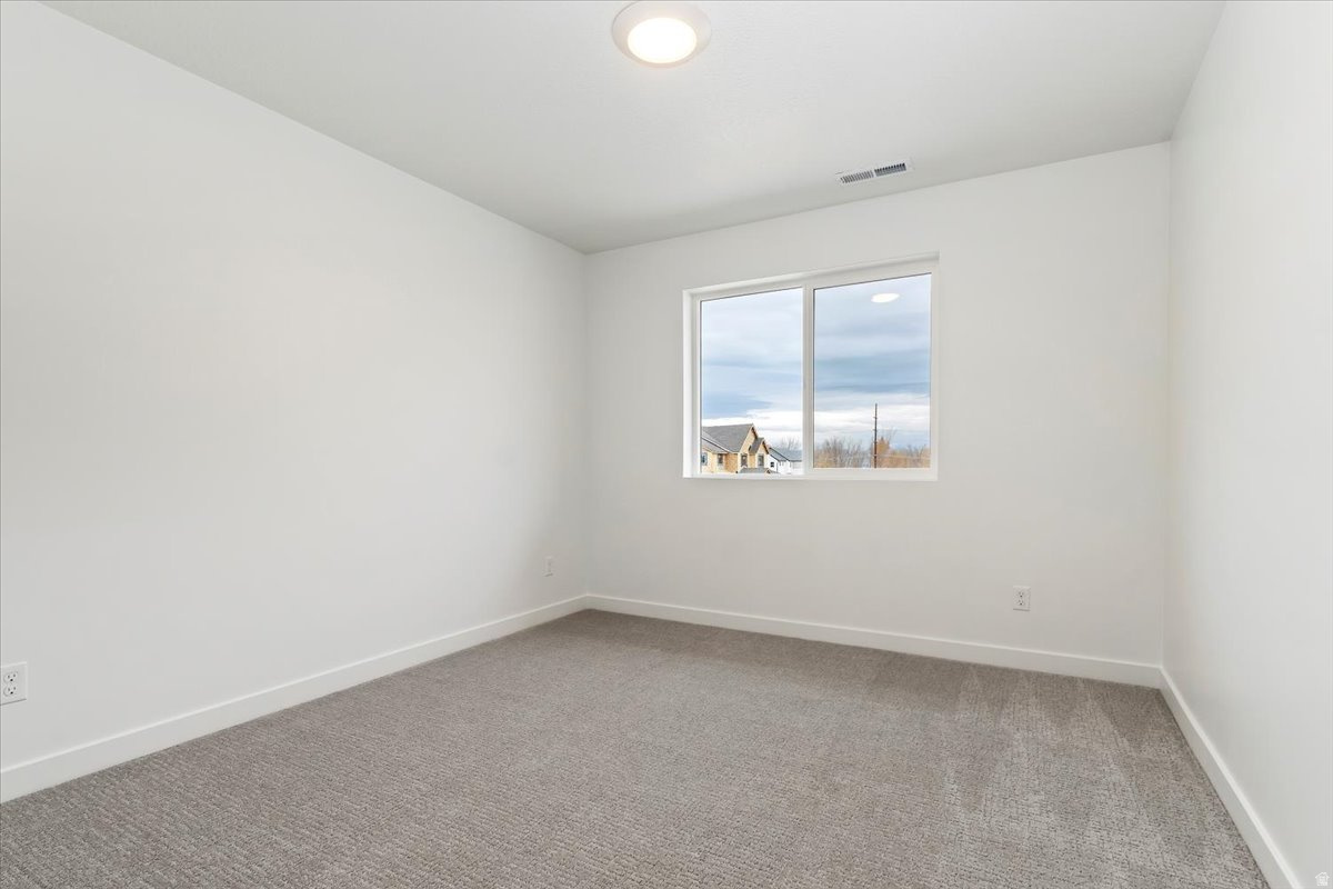 NORTH LAKE MEADOWS - Residential