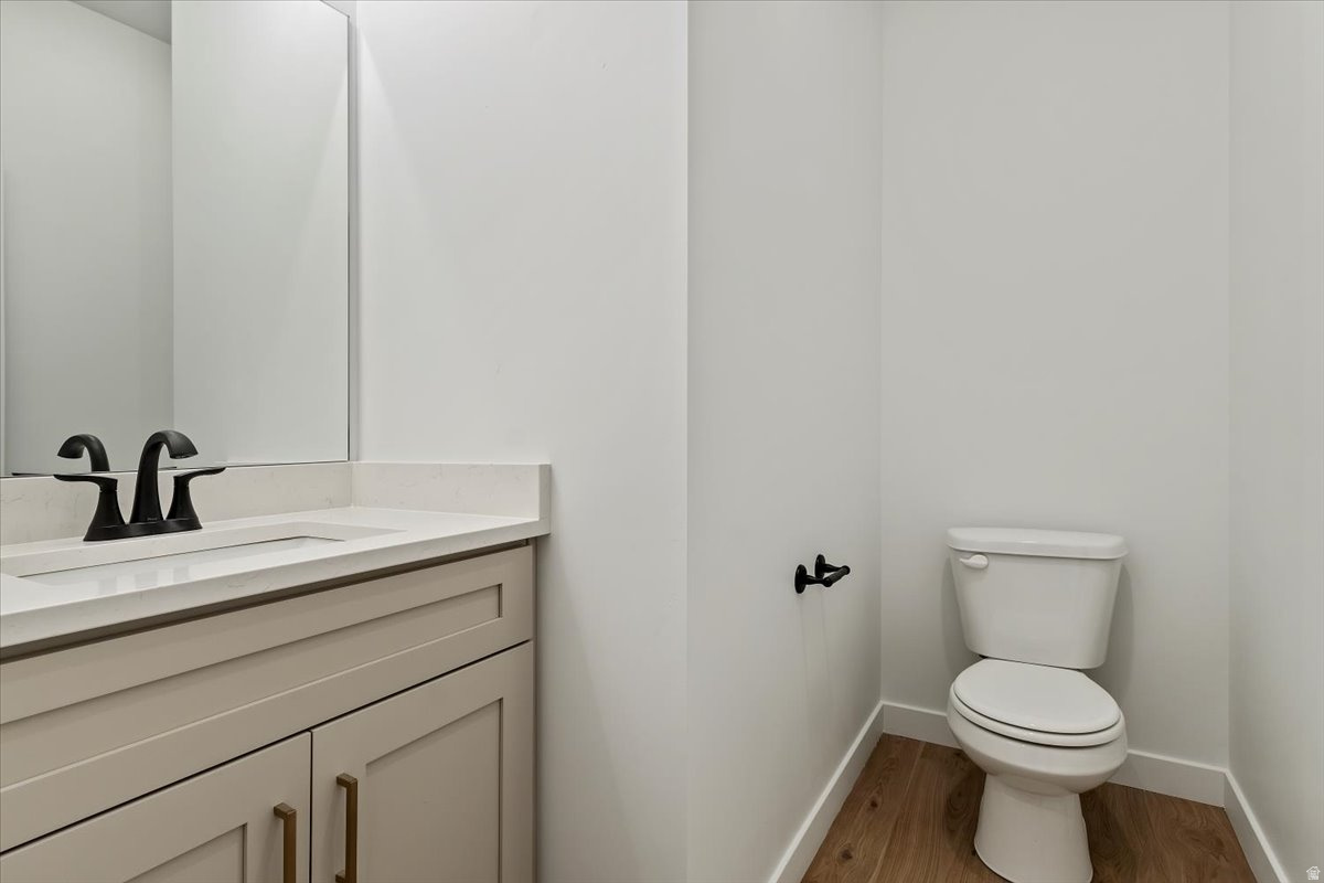 NORTH LAKE MEADOWS - Residential