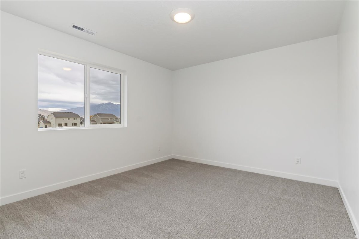 NORTH LAKE MEADOWS - Residential