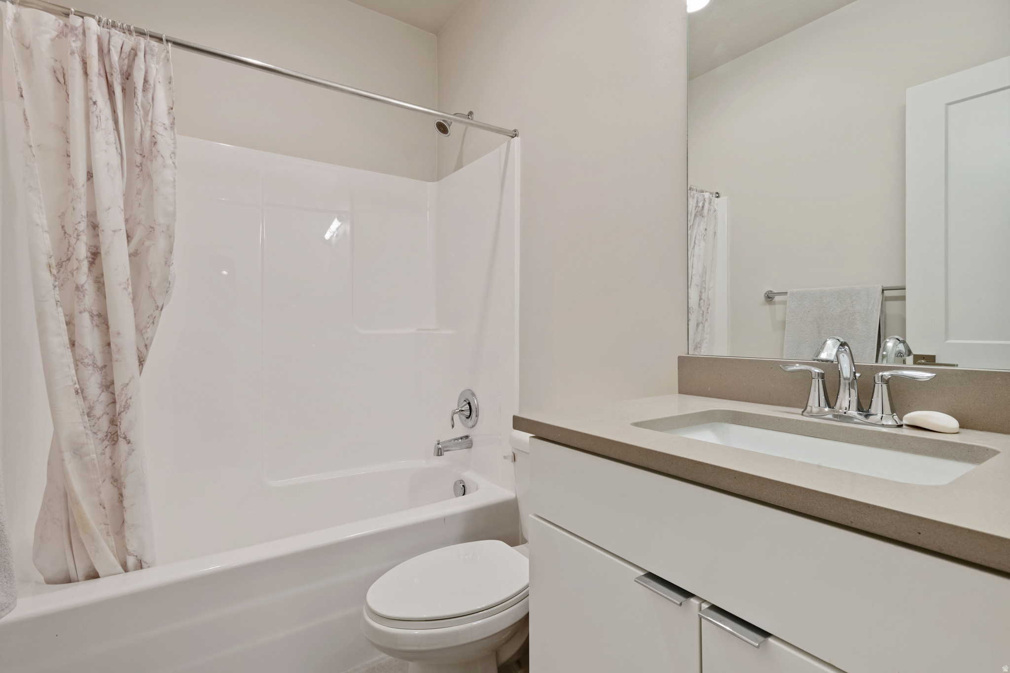 DAYBREAK - Residential