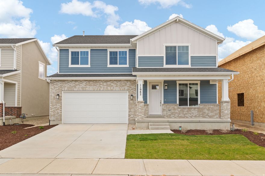 Hartford plan - 4 large bedrooms, loft, formal family room, tandem garage (3 car), fully landscaped, chef's kitchen and 9ft ceilings on main.  Come see this beautiful home and neighborhood!