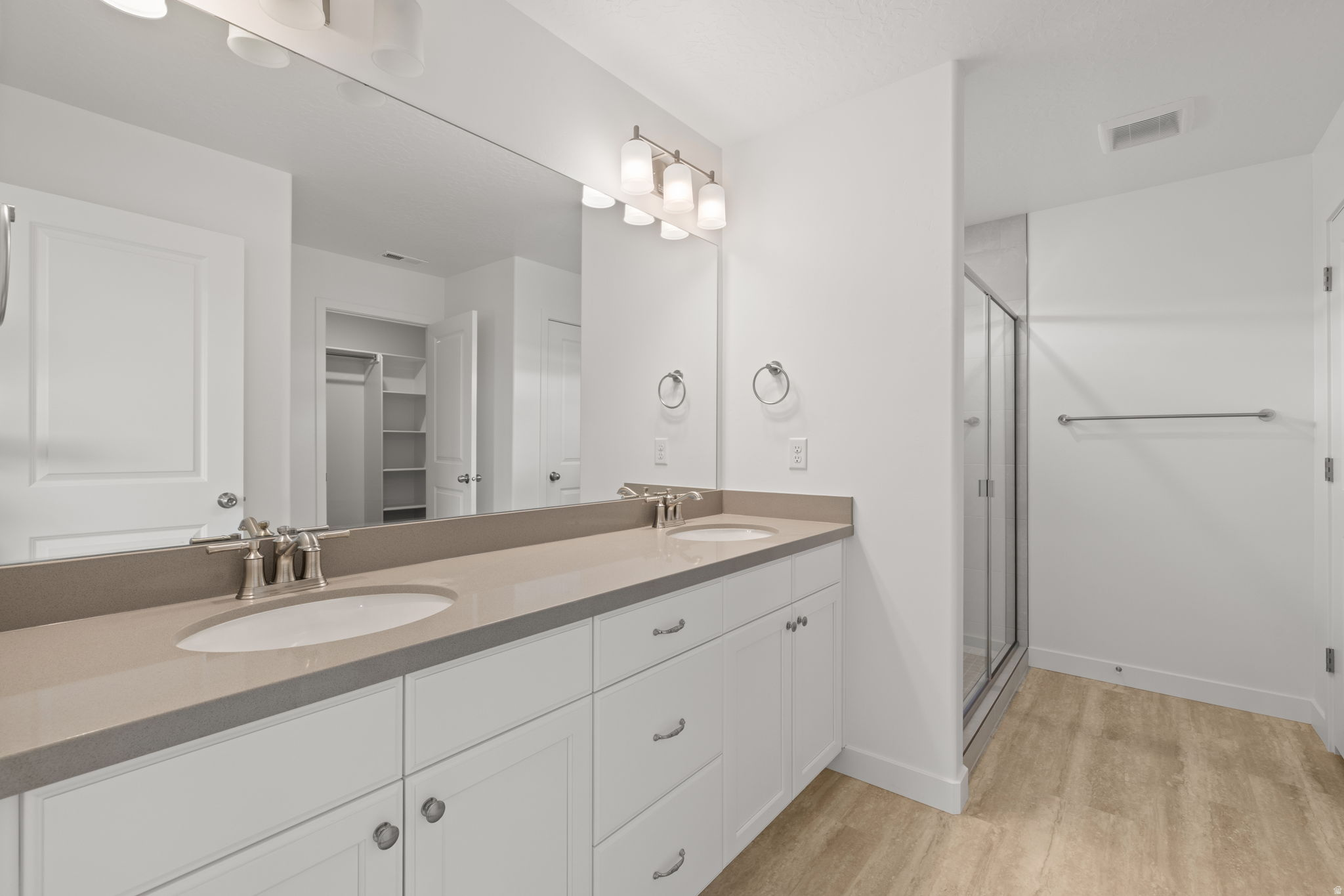 JACKSON - Residential