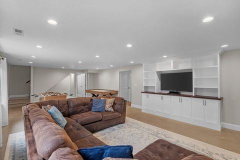 Tiny photo for 1896 W 800 N, Mapleton, UT 84664 (MLS # 2143697)