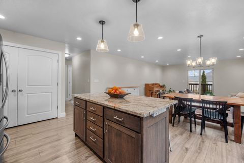 Tiny photo for 1896 W 800 N, Mapleton, UT 84664 (MLS # 2143697)