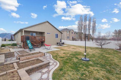 Tiny photo for 1896 W 800 N, Mapleton, UT 84664 (MLS # 2143697)