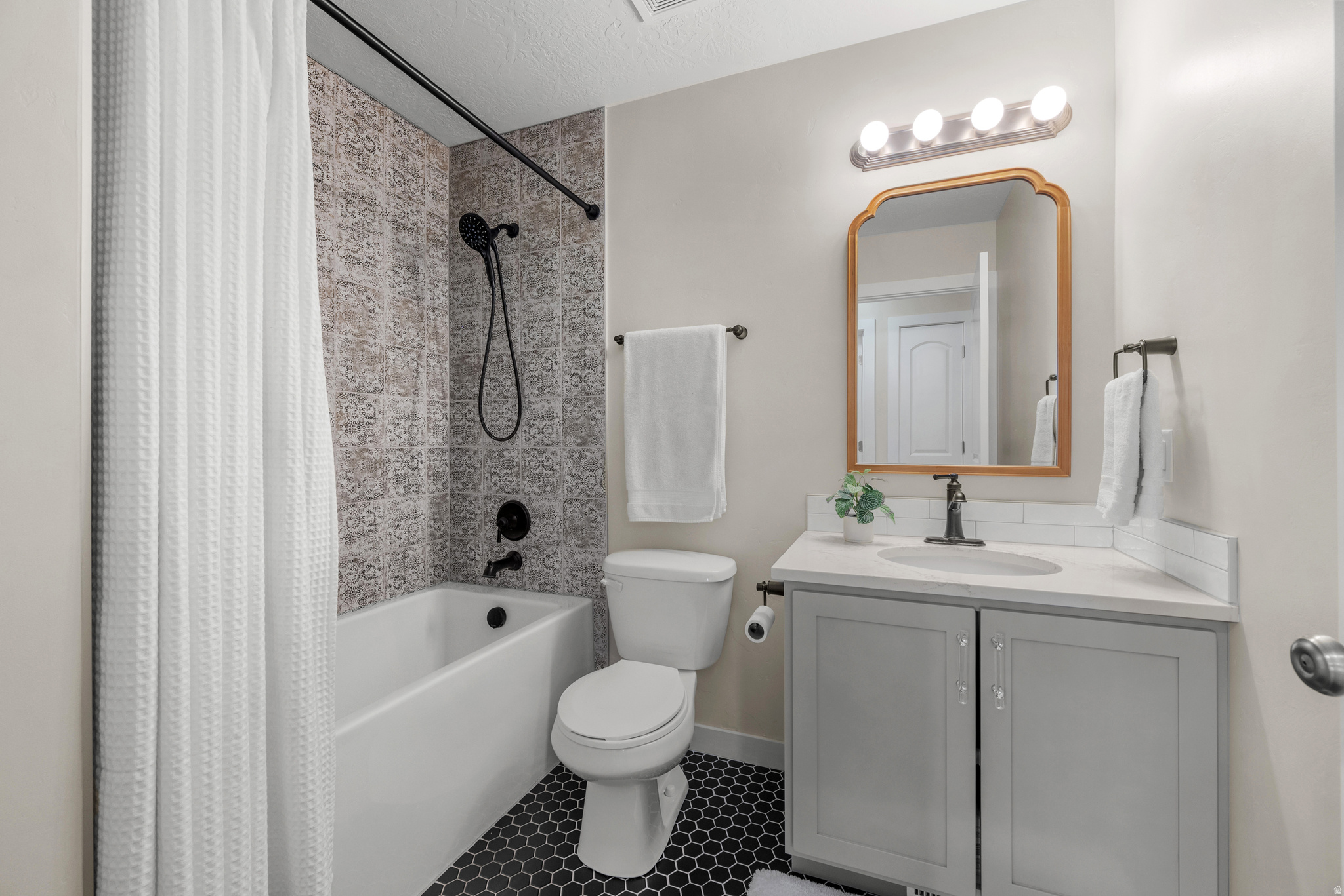 WILDFLOWER - Residential