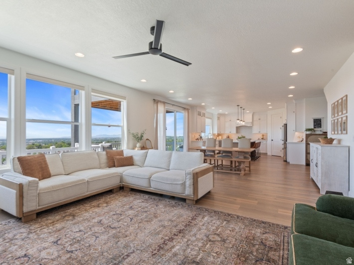 ORCHARD RIDGE EST 224 - Residential