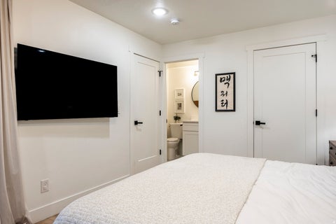 Tiny photo for 2266 E GARFIELD AVE, Salt Lake City, UT 84108 (MLS # 2180362)