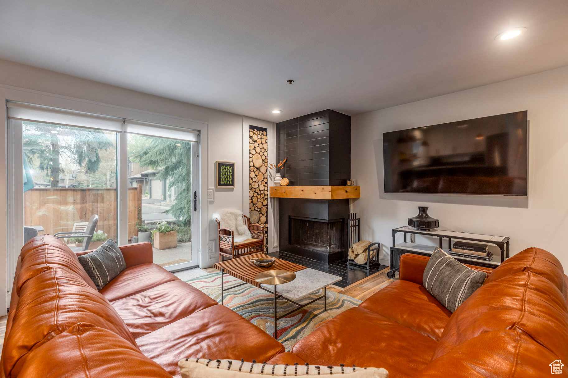 WINDRIFT II CONDOMINIUM - Residential