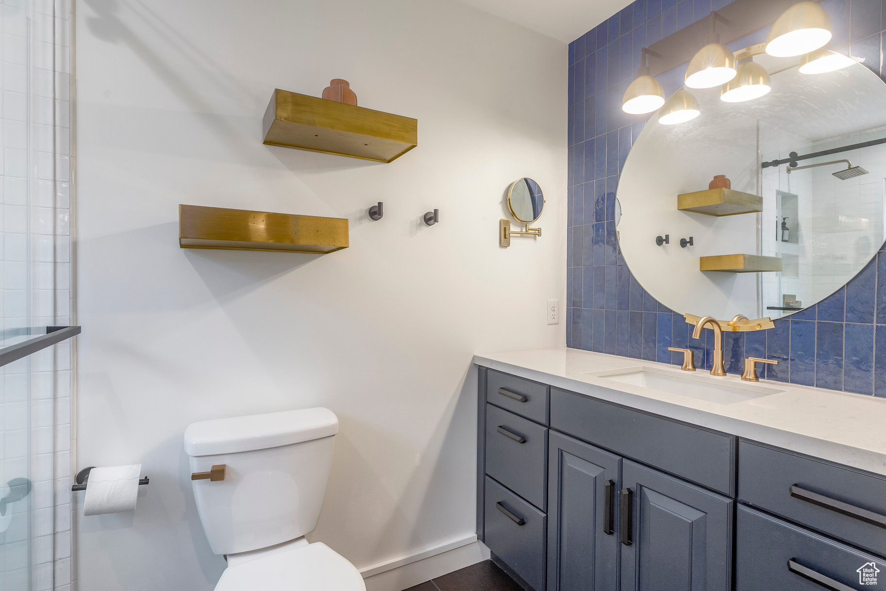 WINDRIFT II CONDOMINIUM - Residential