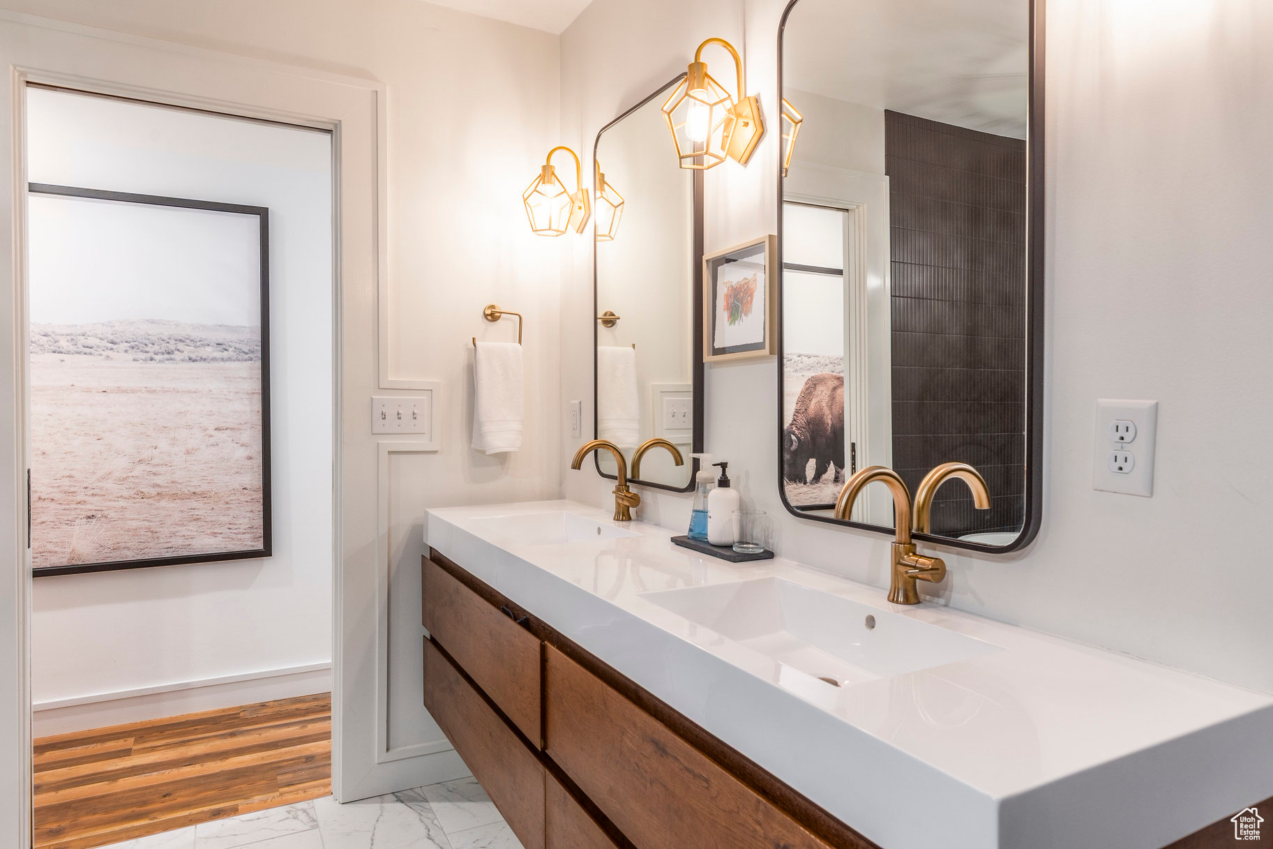 WINDRIFT II CONDOMINIUM - Residential