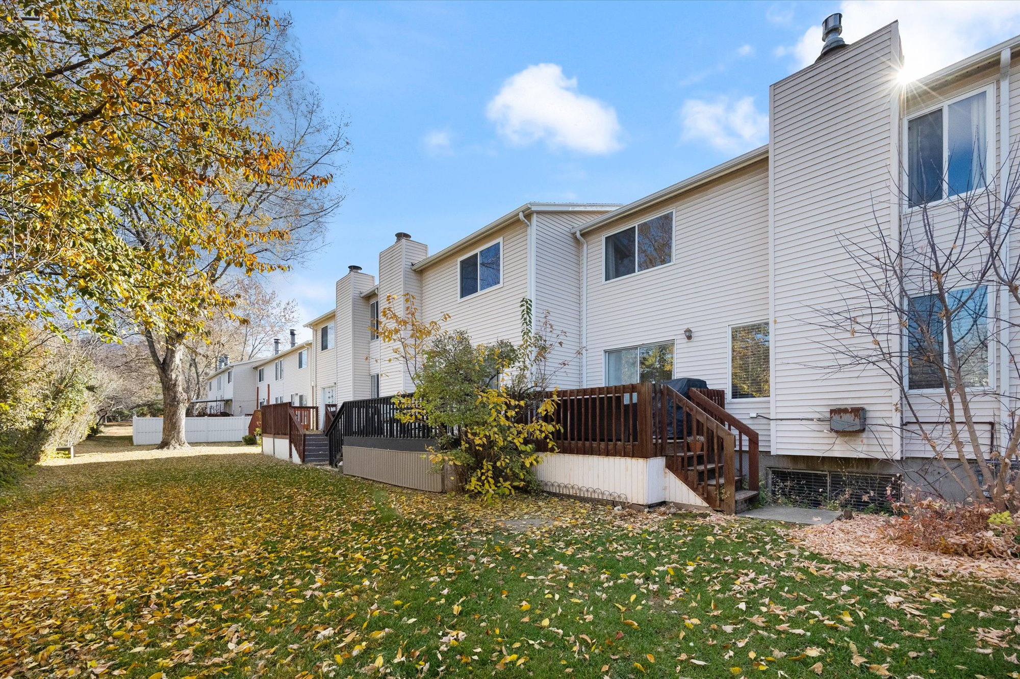 SANDY HIGHLANDS - Residential