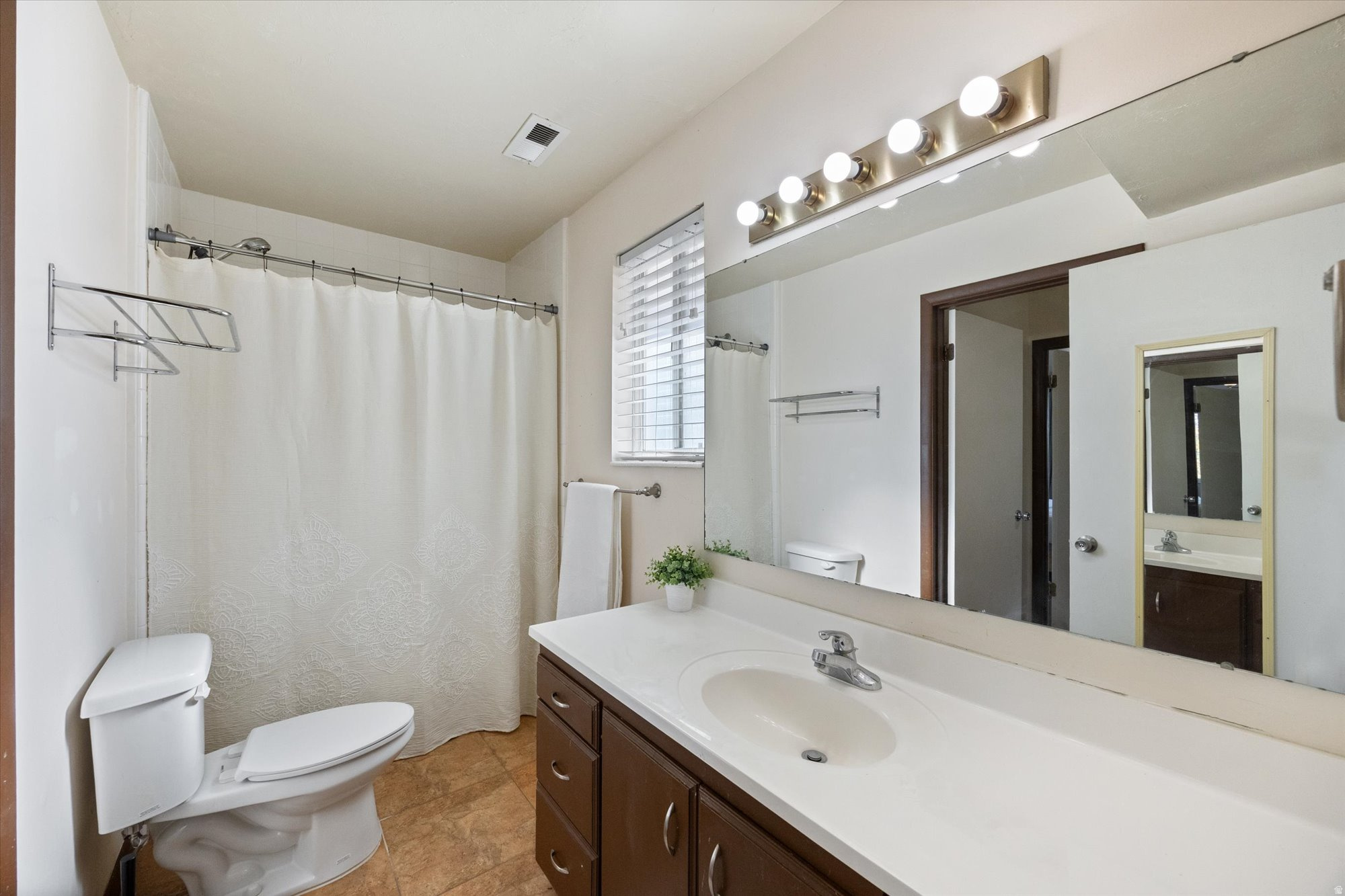 SANDY HIGHLANDS - Residential