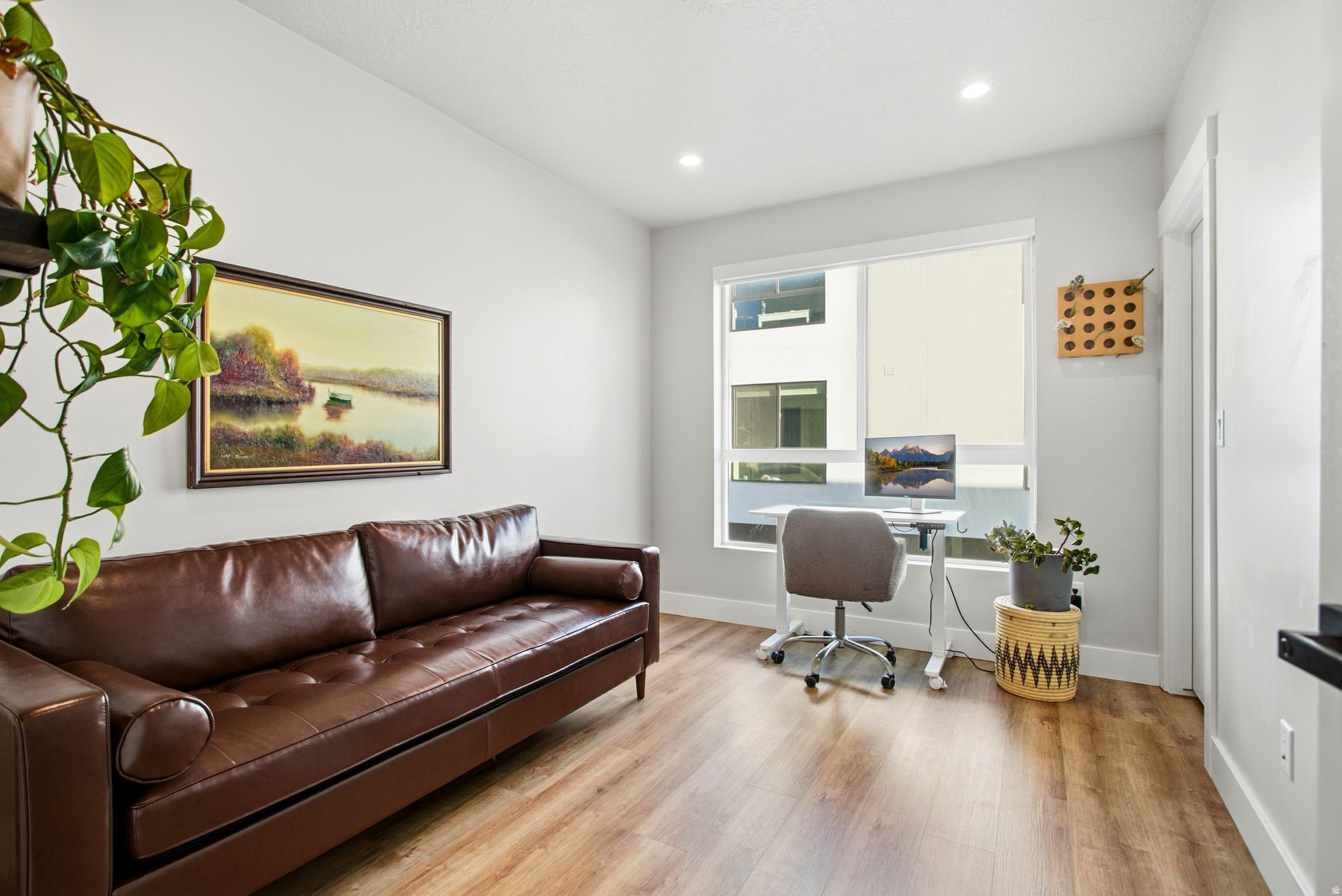 TWENTY ONE LOFTS - Residential