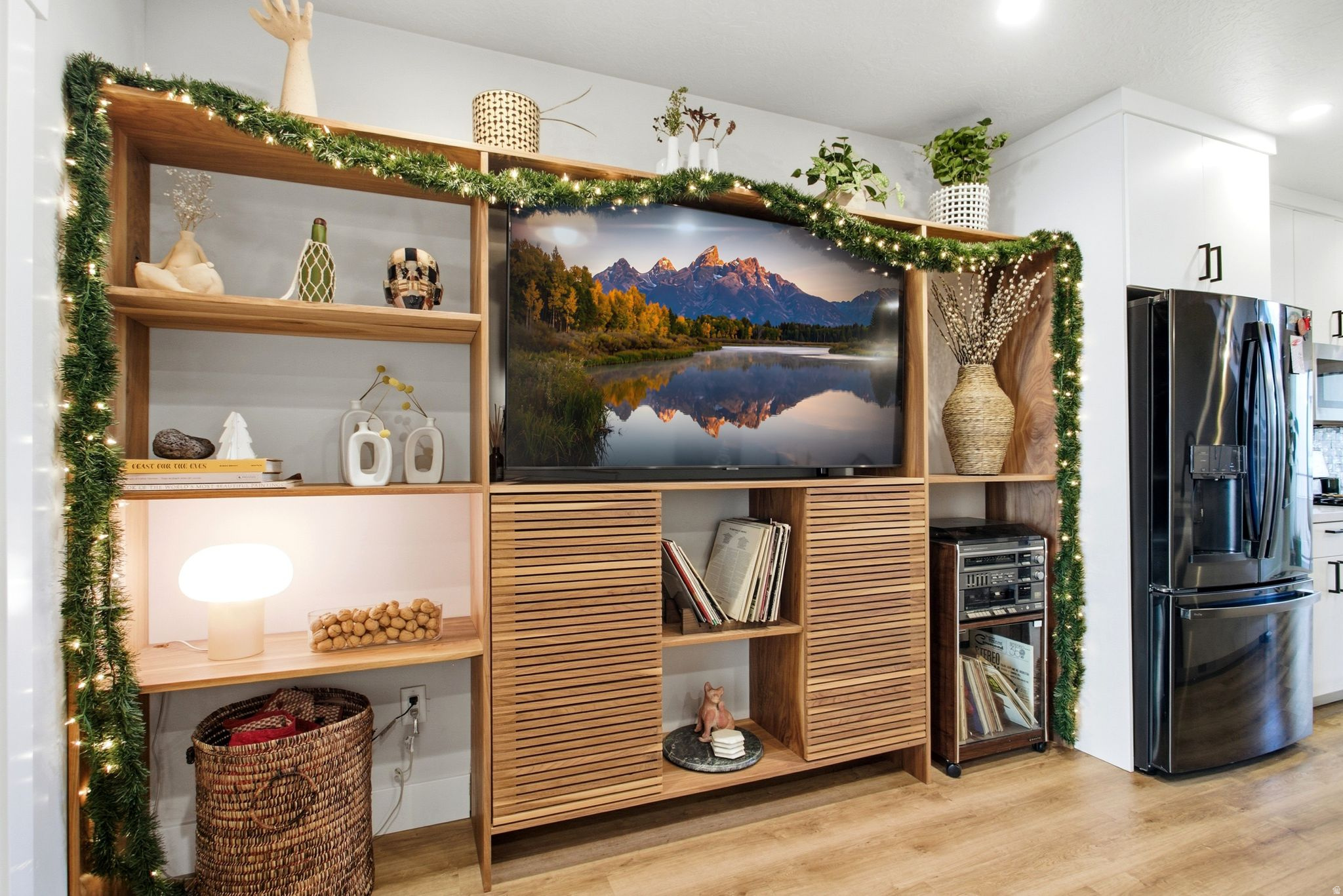 TWENTY ONE LOFTS - Residential