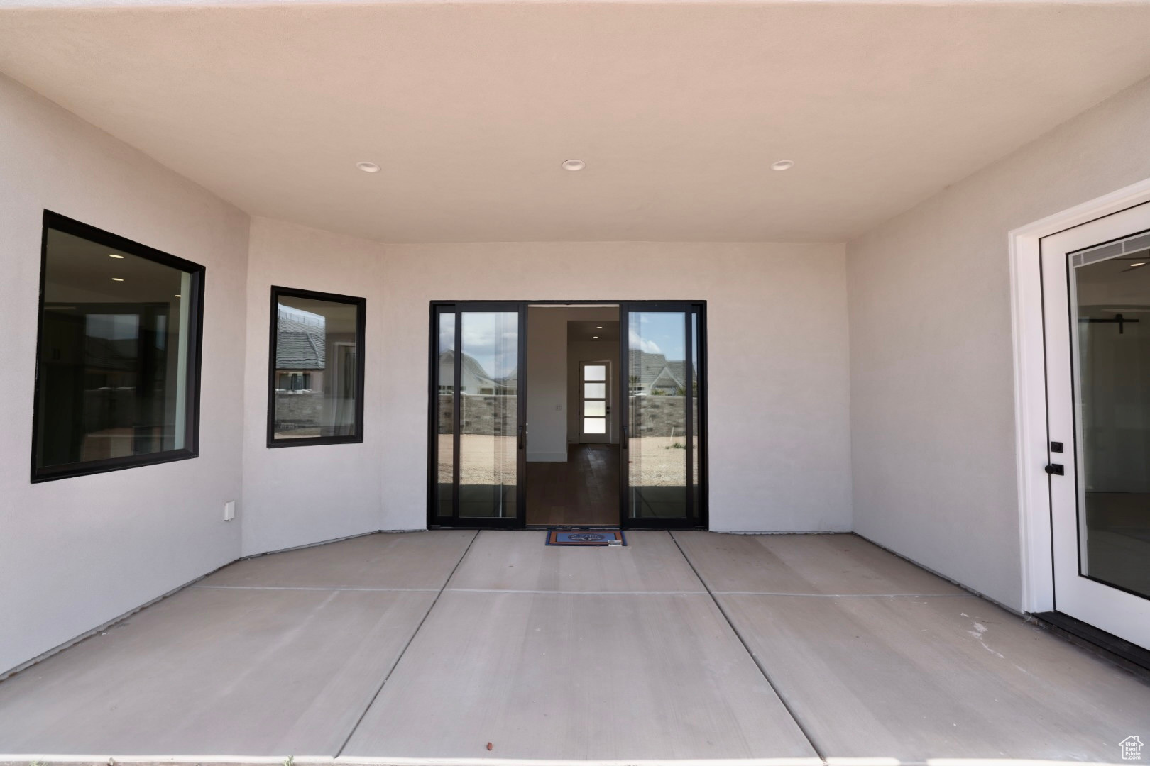 HAWKEYE POINT - Residential