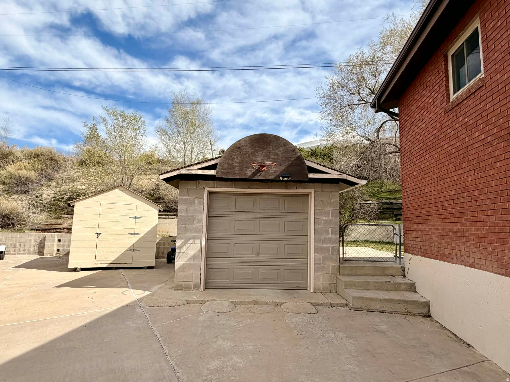 CRESTVIEW ADDITION - Residential