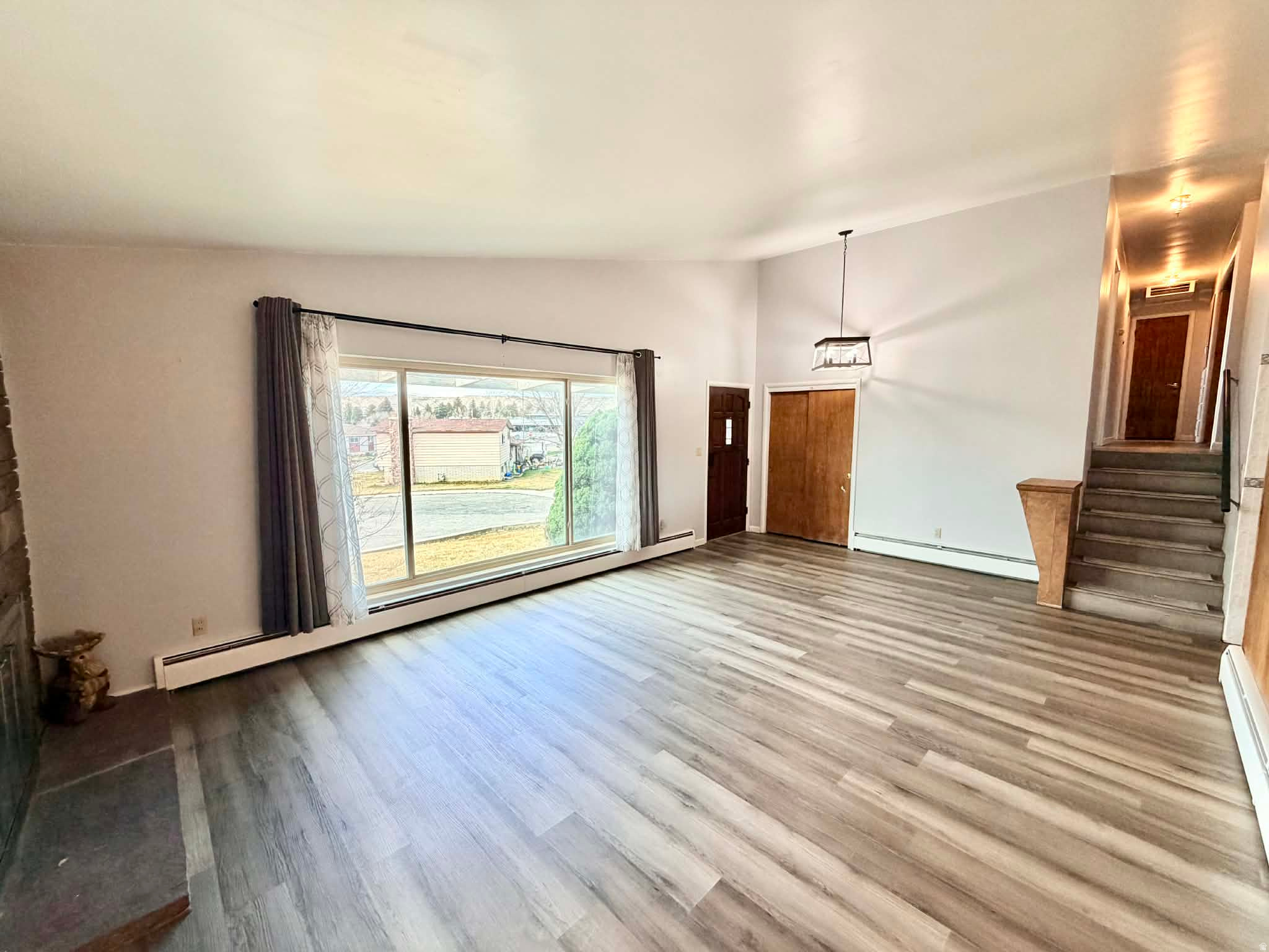 CRESTVIEW ADDITION - Residential