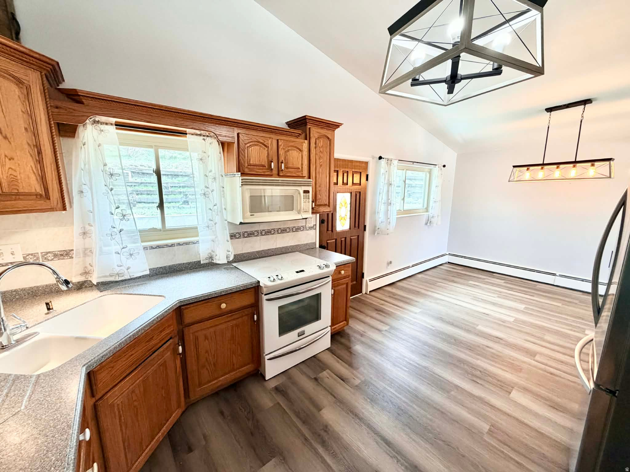 CRESTVIEW ADDITION - Residential