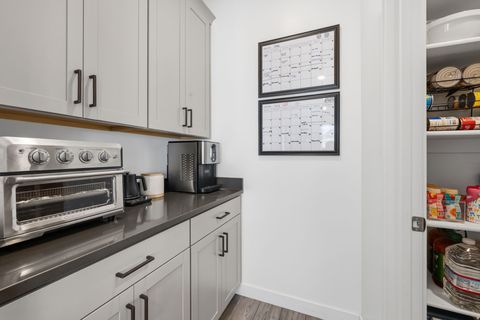 Tiny photo for 862 W 1080 S, American Fork, UT 84003 (MLS # 2169232)
