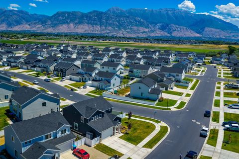 Tiny photo for 862 W 1080 S, American Fork, UT 84003 (MLS # 2169232)
