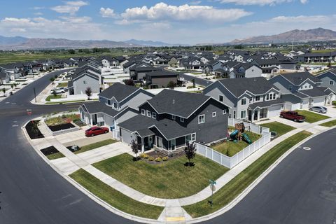 Tiny photo for 862 W 1080 S, American Fork, UT 84003 (MLS # 2169232)