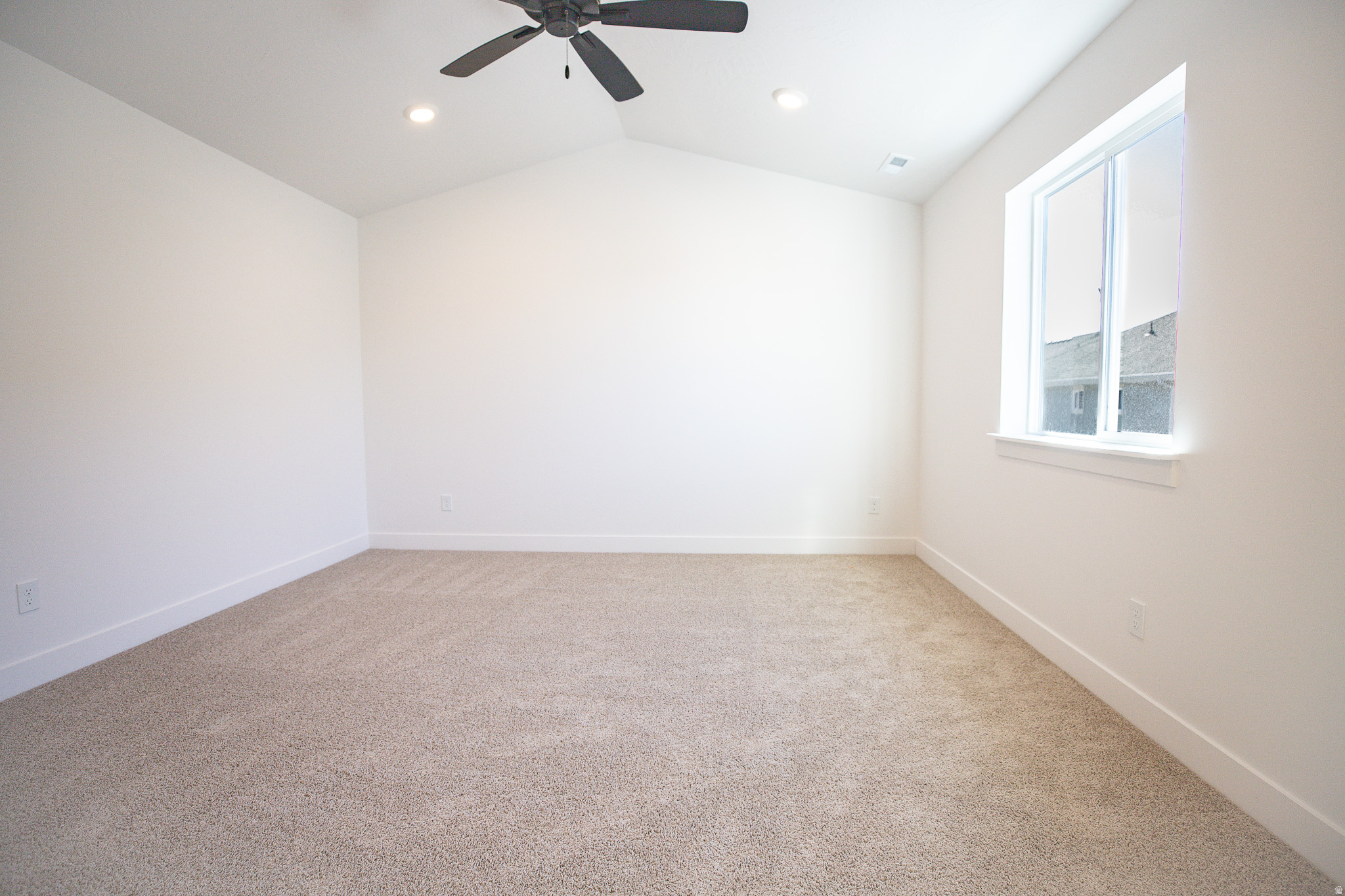 SALEM FIELDS - Residential
