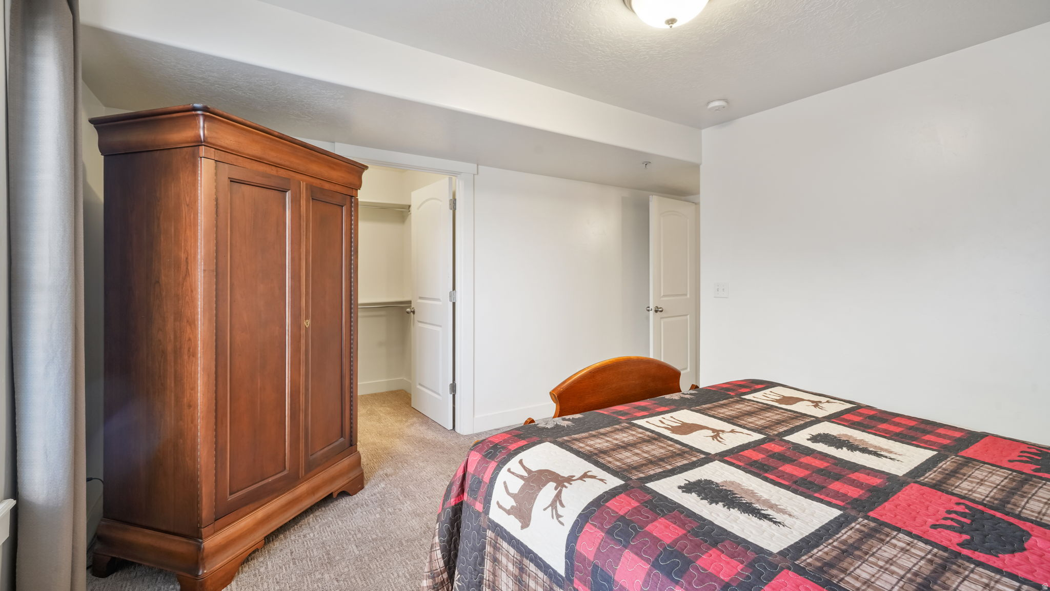 RIDGESTONE - Residential