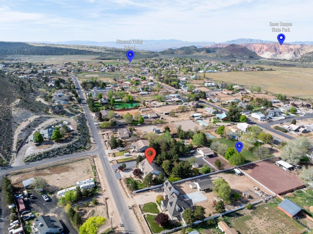 DIAMOND VALLEY ACRES - Residential