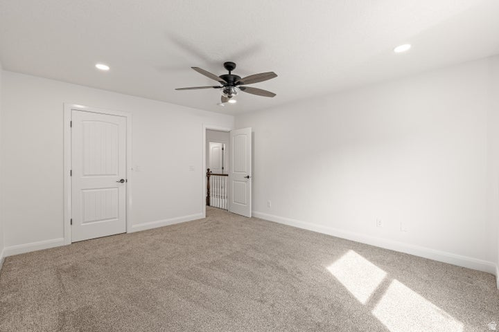 DIAMOND VALLEY ACRES - Residential