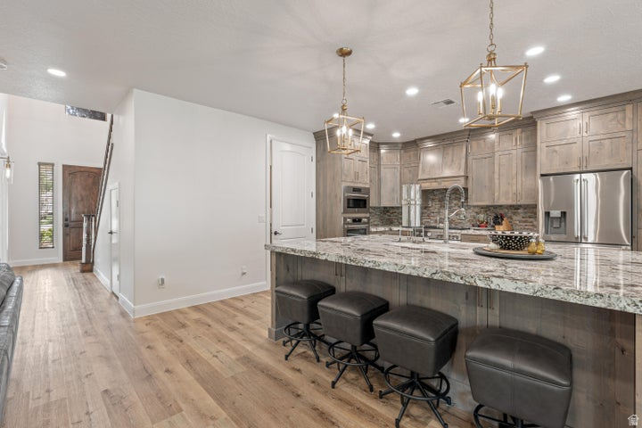 DIAMOND VALLEY ACRES - Residential