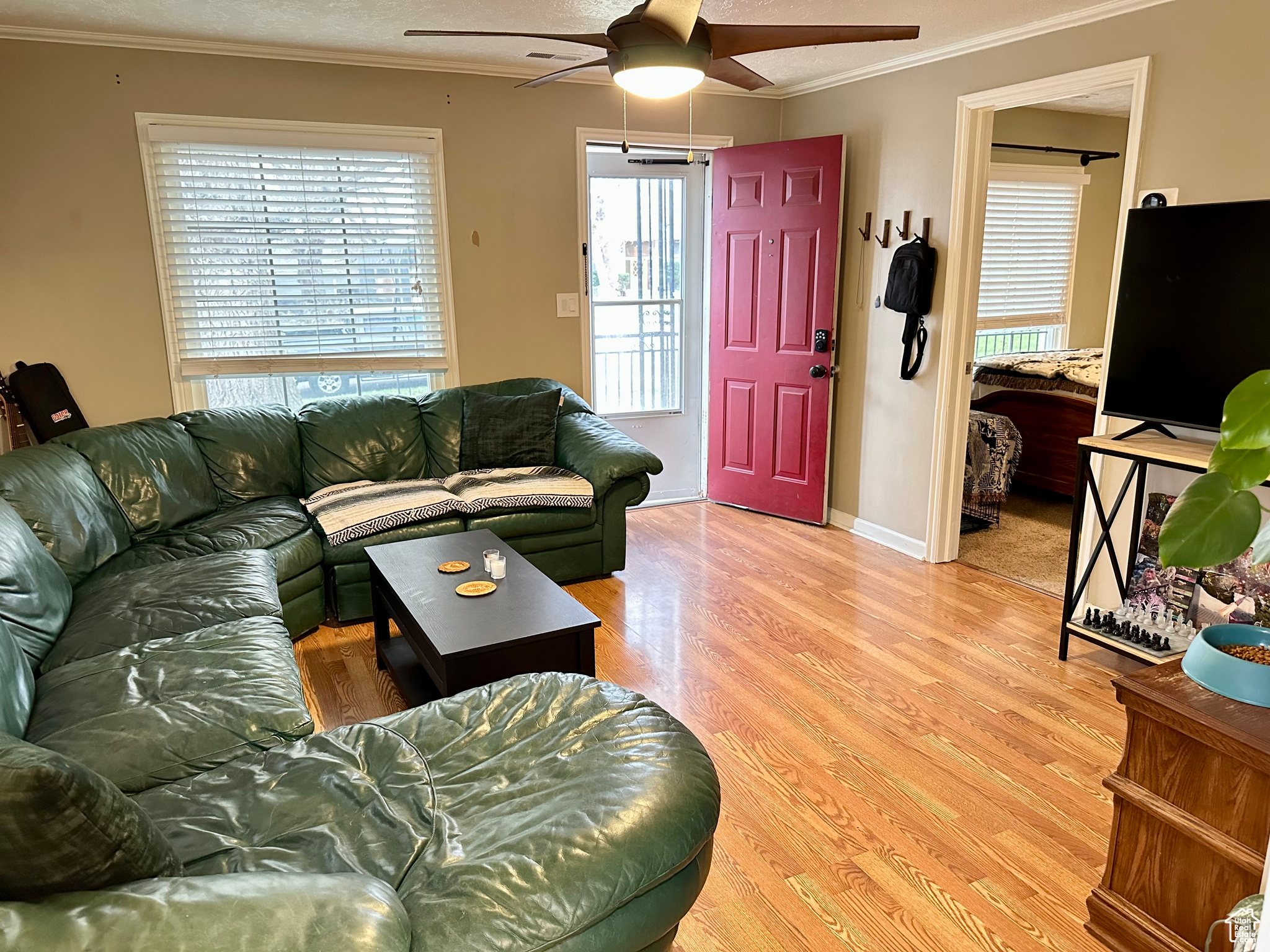 MOUNTAIN VIEW - Residential