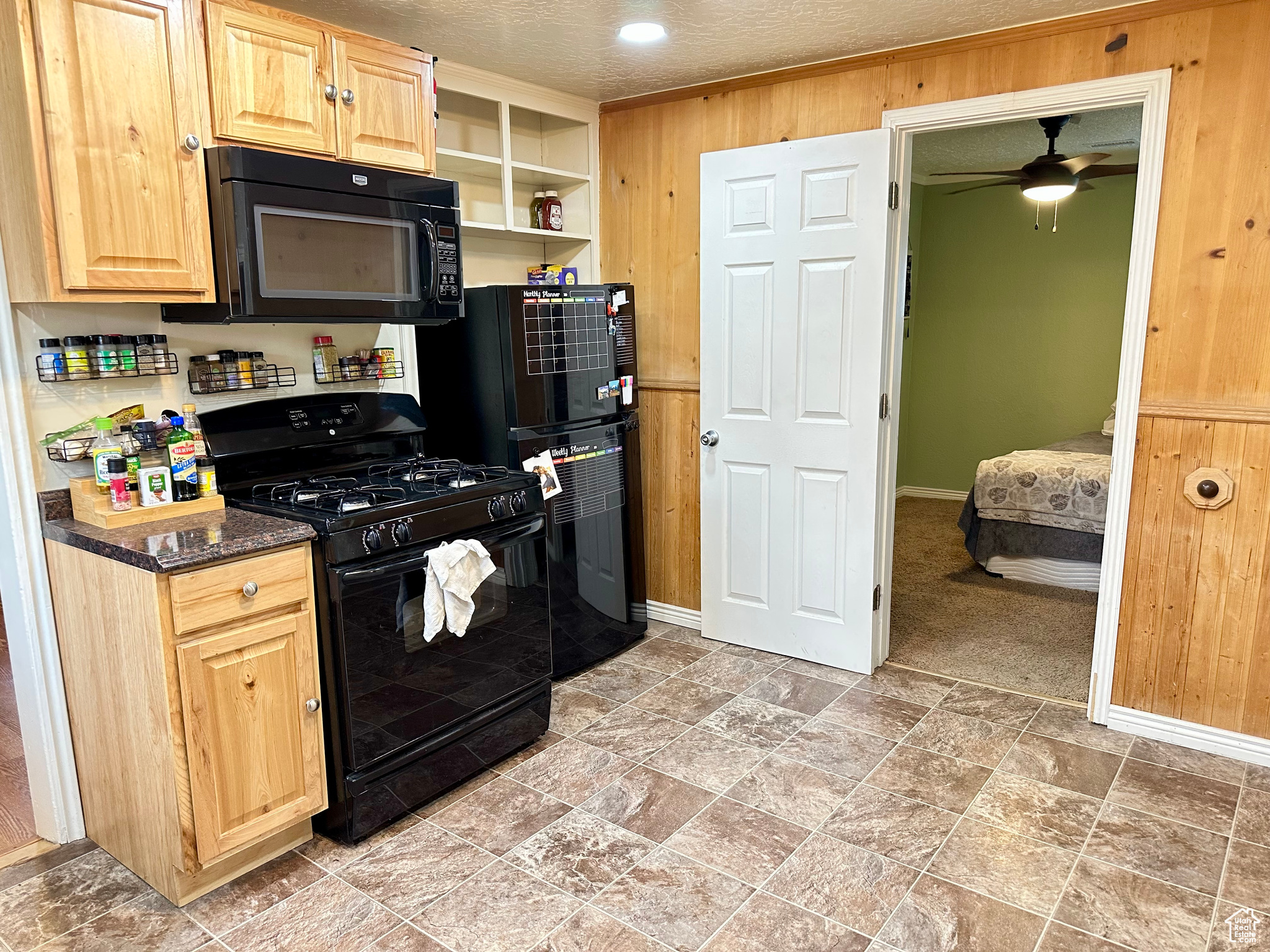 MOUNTAIN VIEW - Residential