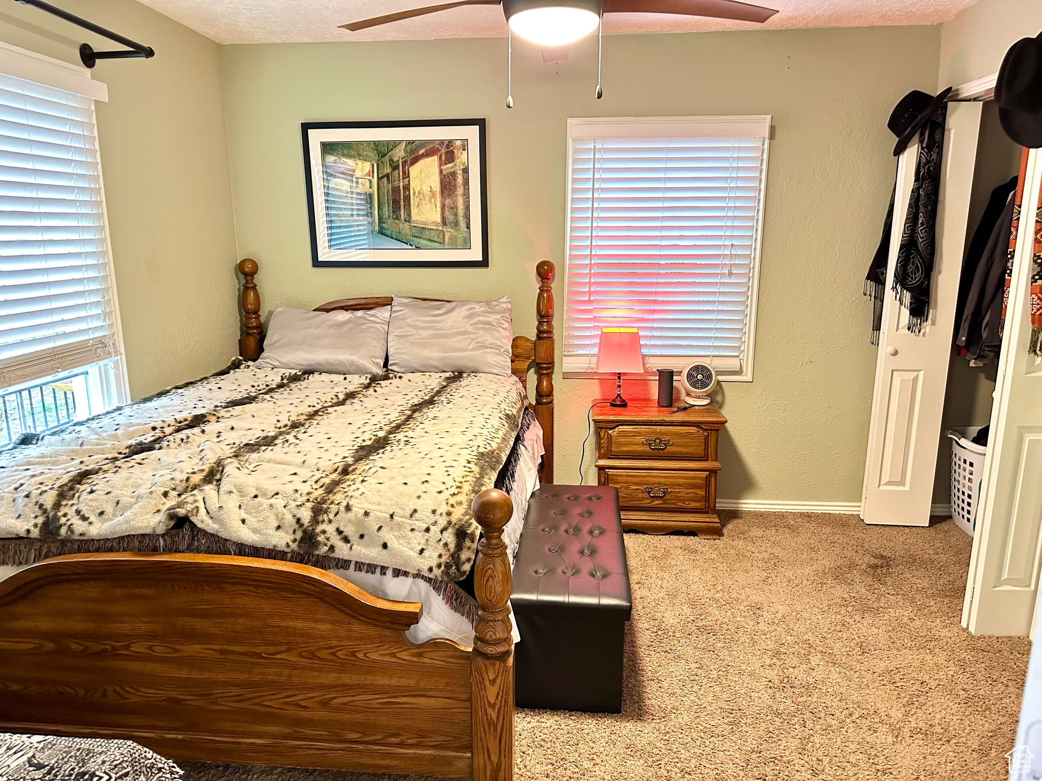 MOUNTAIN VIEW - Residential