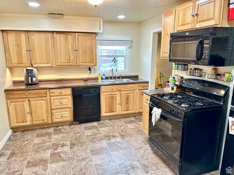 Tiny photo for 2170 S POLK AVE E, Ogden, UT 84401 (MLS # 2075518)