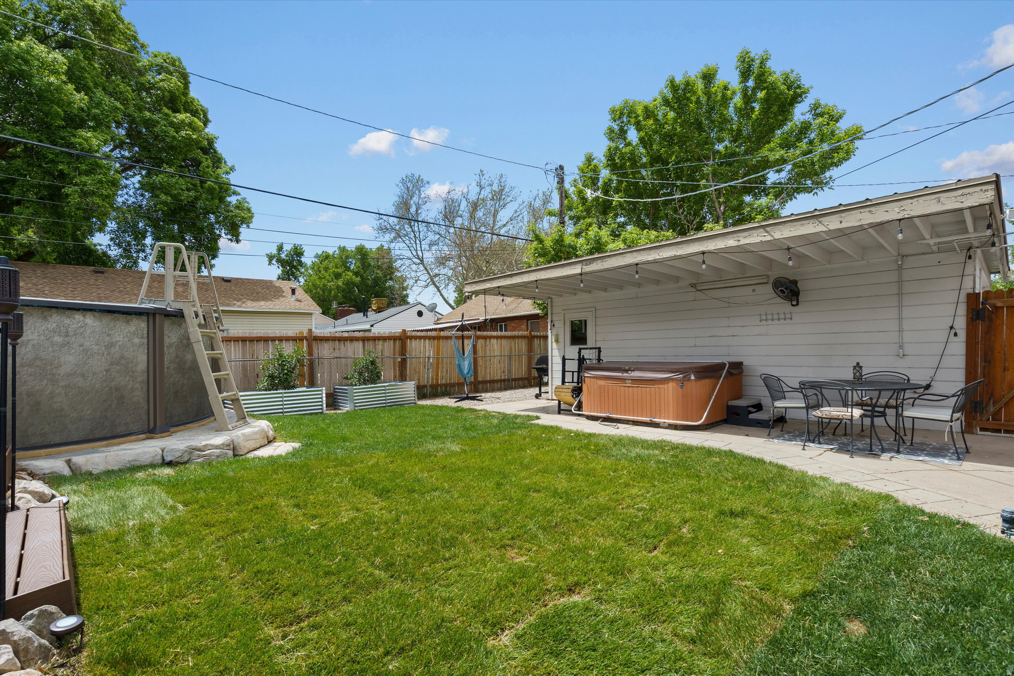NELSON PARK - Residential