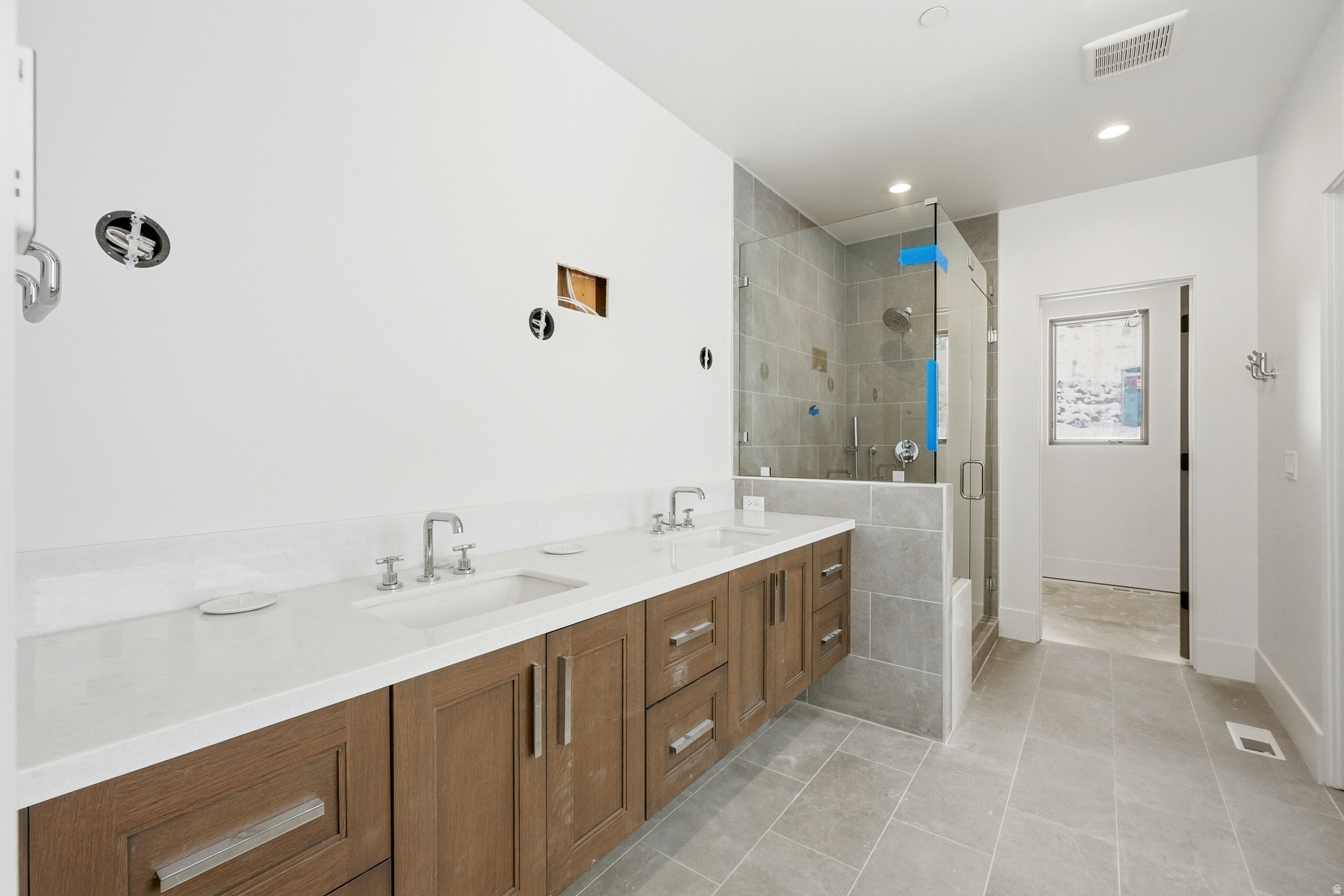 VILLAS AT VISTA POINT - Residential