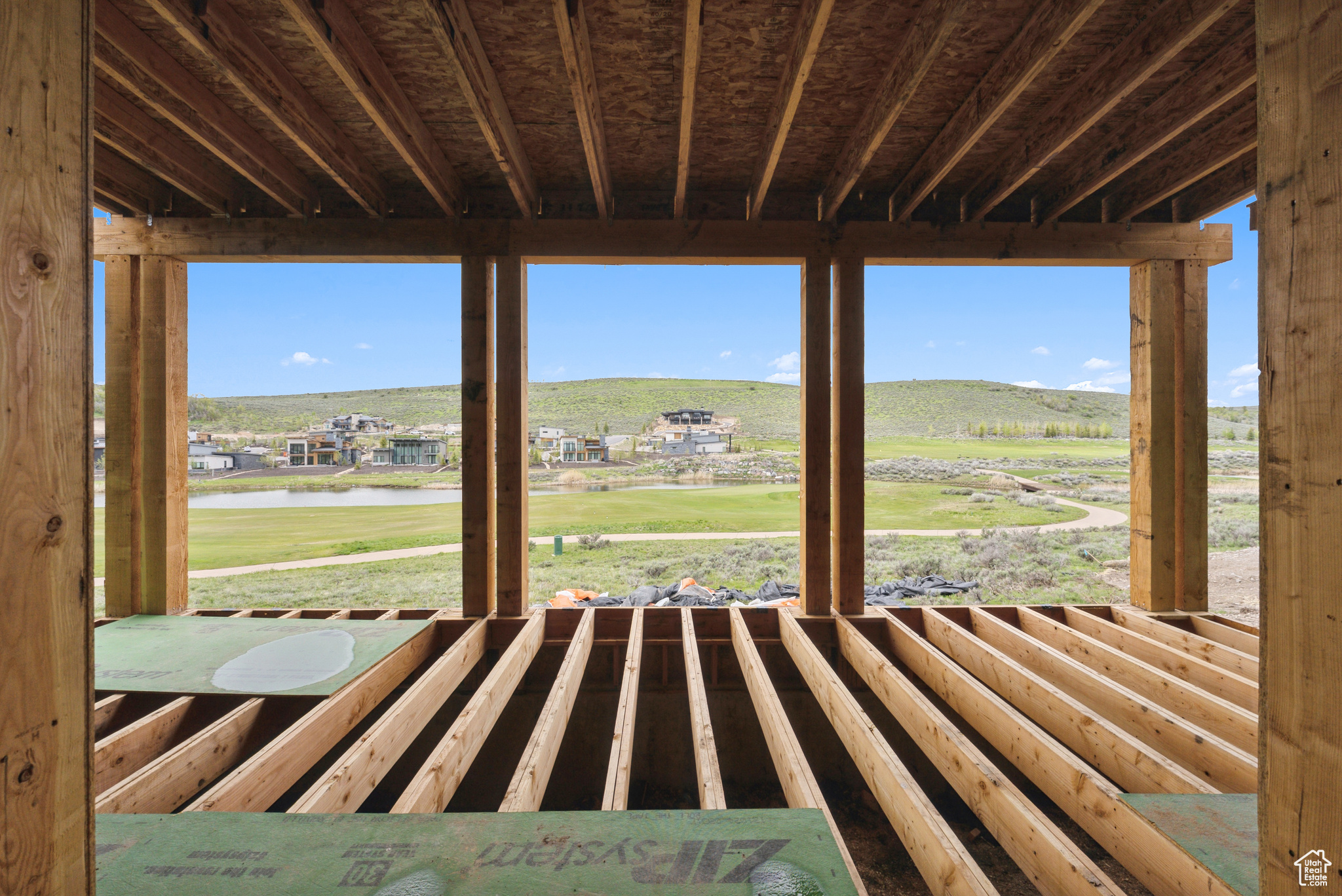 VILLAS AT VISTA POINT - Residential