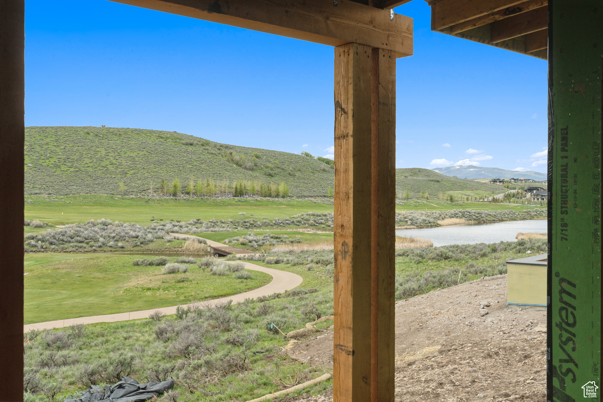 VILLAS AT VISTA POINT - Residential