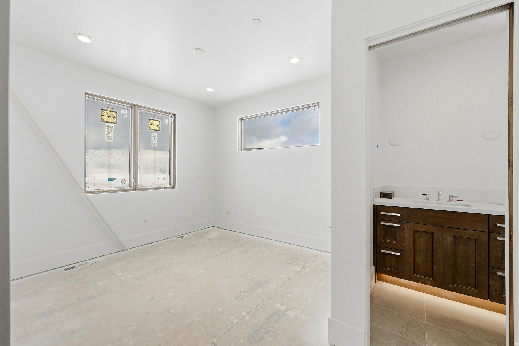 VILLAS AT VISTA POINT - Residential